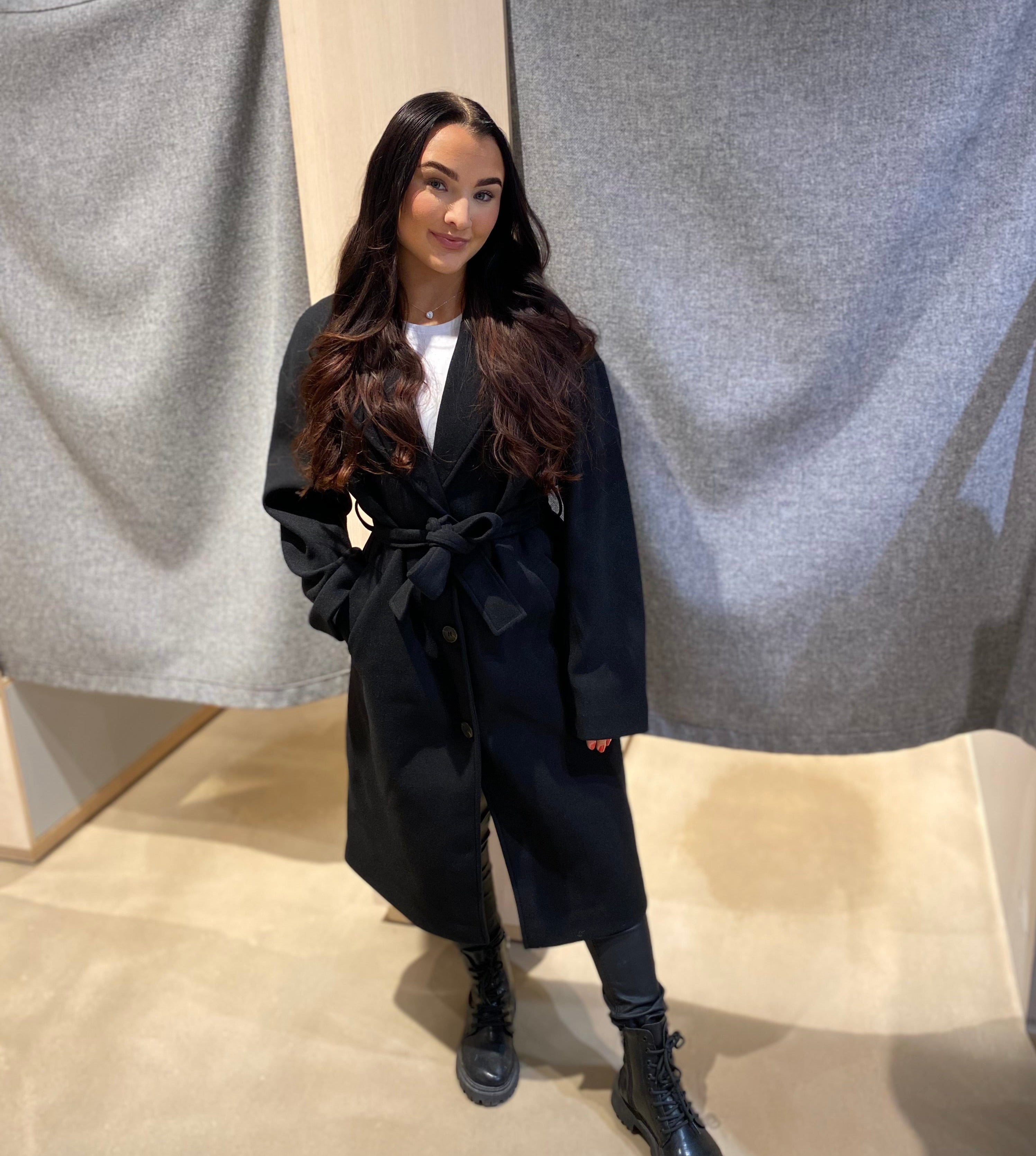 VICLAUDIA Coat - Black Beauty